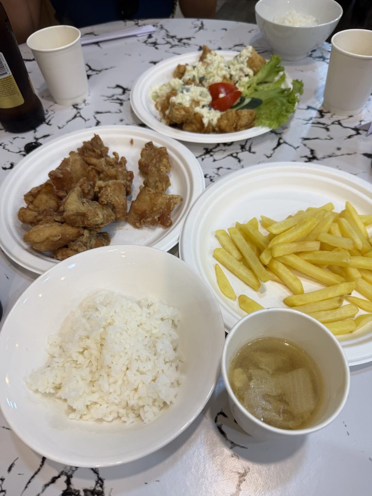 トビリシの唐揚げ屋