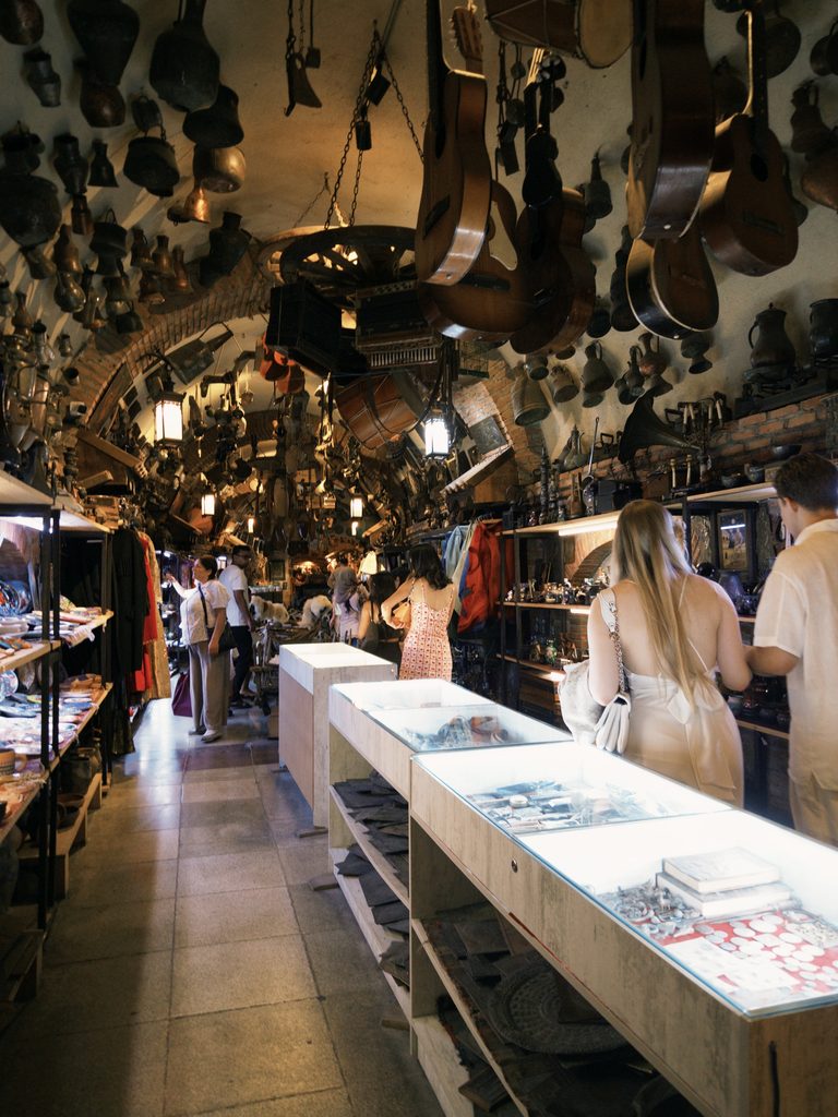 souvenir shop