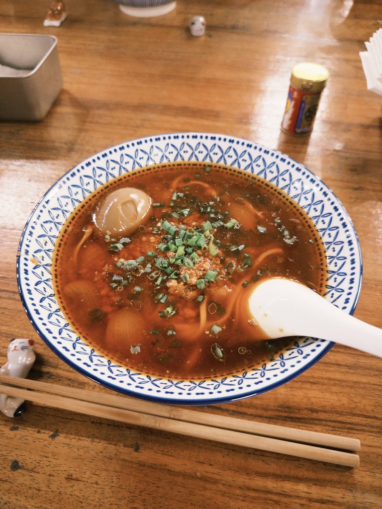 勝浦タンタン