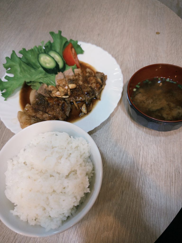 焼肉定食